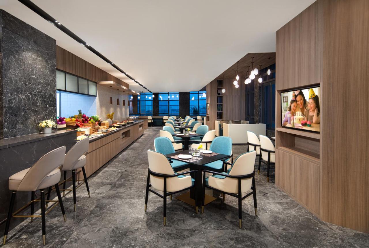 Rezen Hotel Zhuhai Hengqin Border And Exhibition Center Branch Exterior foto